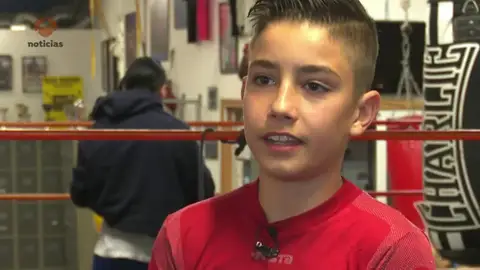 Asier 'Dinamita' Lanzarote, promesa del boxeo en España: "No es un deporte para nada agresivo" Asier 'Dinamita' Lanzarote, promesa del boxeo en España: "No es un deporte para nada agresivo"