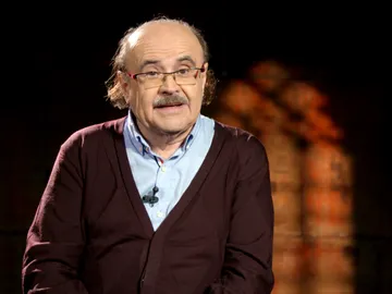 El reto de adaptar un libro a una serie de televisión, por Rodolf Sirera El reto de adaptar un libro a una serie de televisión, por Rodolf Sirera