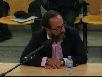 La Audiencia Nacional absuelve a 'El Bigotes' y a otros siete acusados por la trama Gürtel La Audiencia Nacional absuelve a 'El Bigotes' y a otros siete acusados por la trama Gürtel
