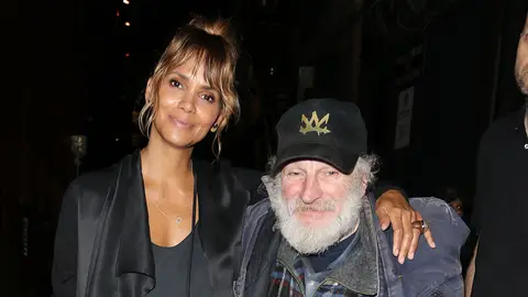 La foto de Halle Berry con Radioman La foto de Halle Berry con Radioman