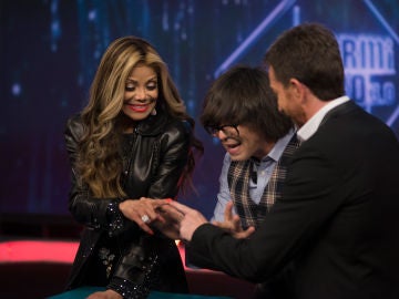 Luis Piedrahita sorprende con magia a La Toya Jackson en 'El Hormiguero 3.0'