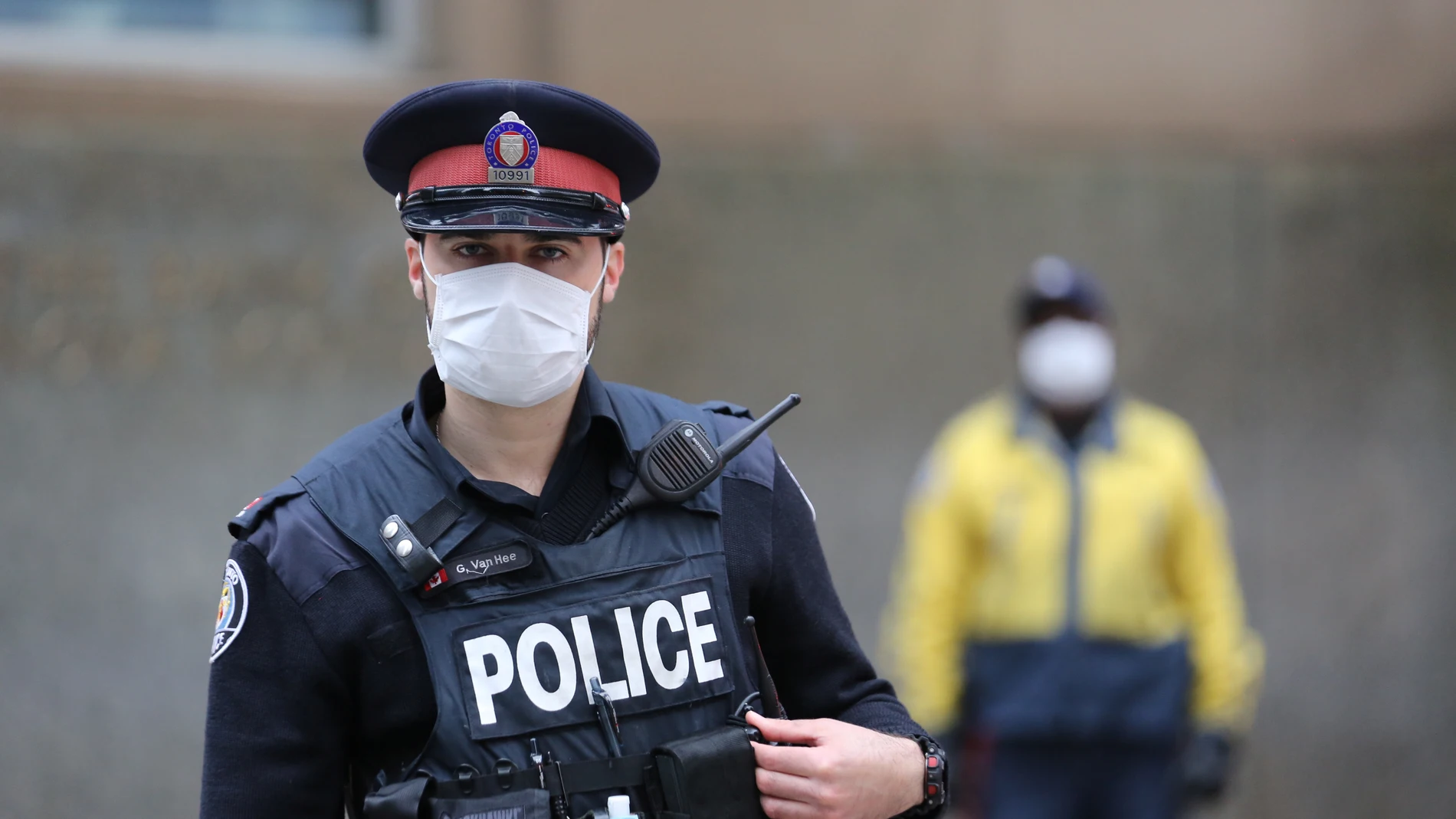 Un policía canadiense Un policía canadiense