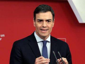 Noticias 2 Antena 3 (25-05-18) Pedro Sánchez anuncia una moción de censura para "formar un Gobierno del PSOE" con intención de convocar elecciones