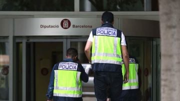 Registro este jueves de la Diputación de Barcelona por la UDEF en una macrooperación contra la Diputación