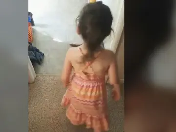 Vestido que el centro calificó como inapropiado Vestido que el centro calificó como inapropiado