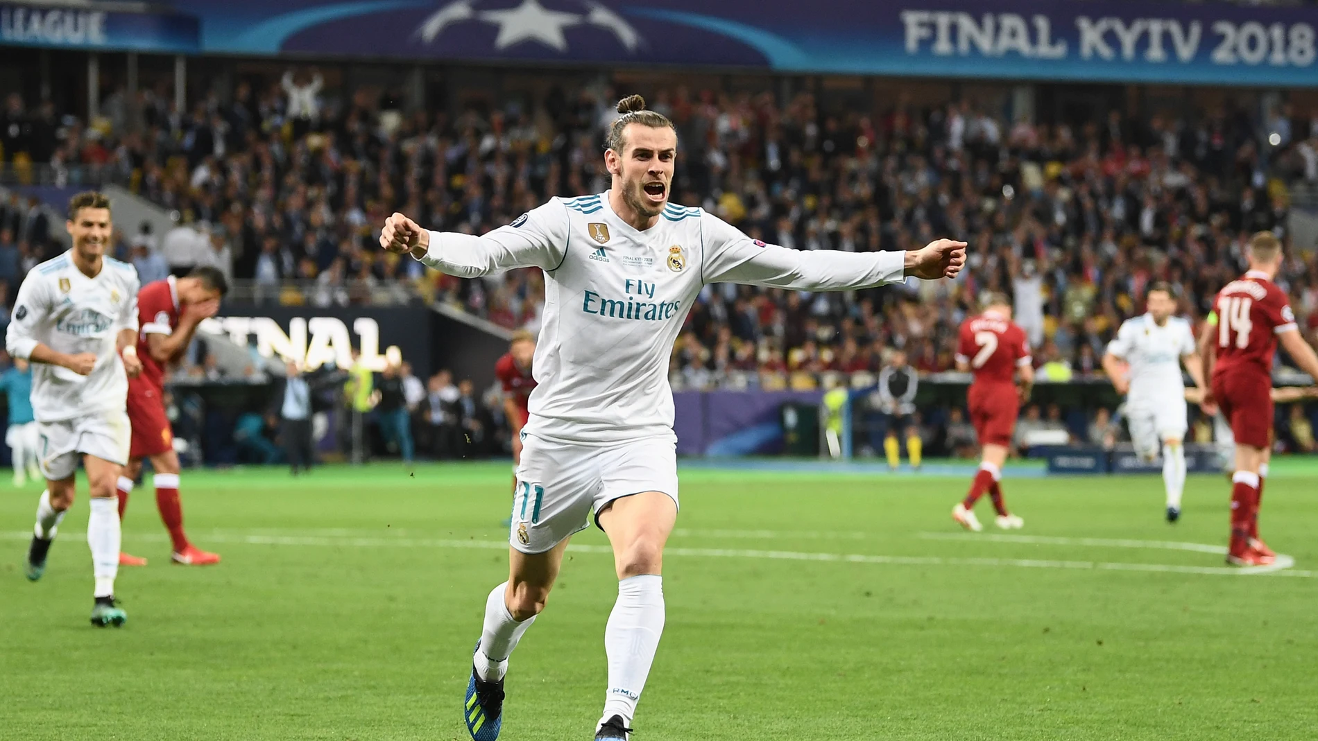 Gareth Bale celebra su segundo gol