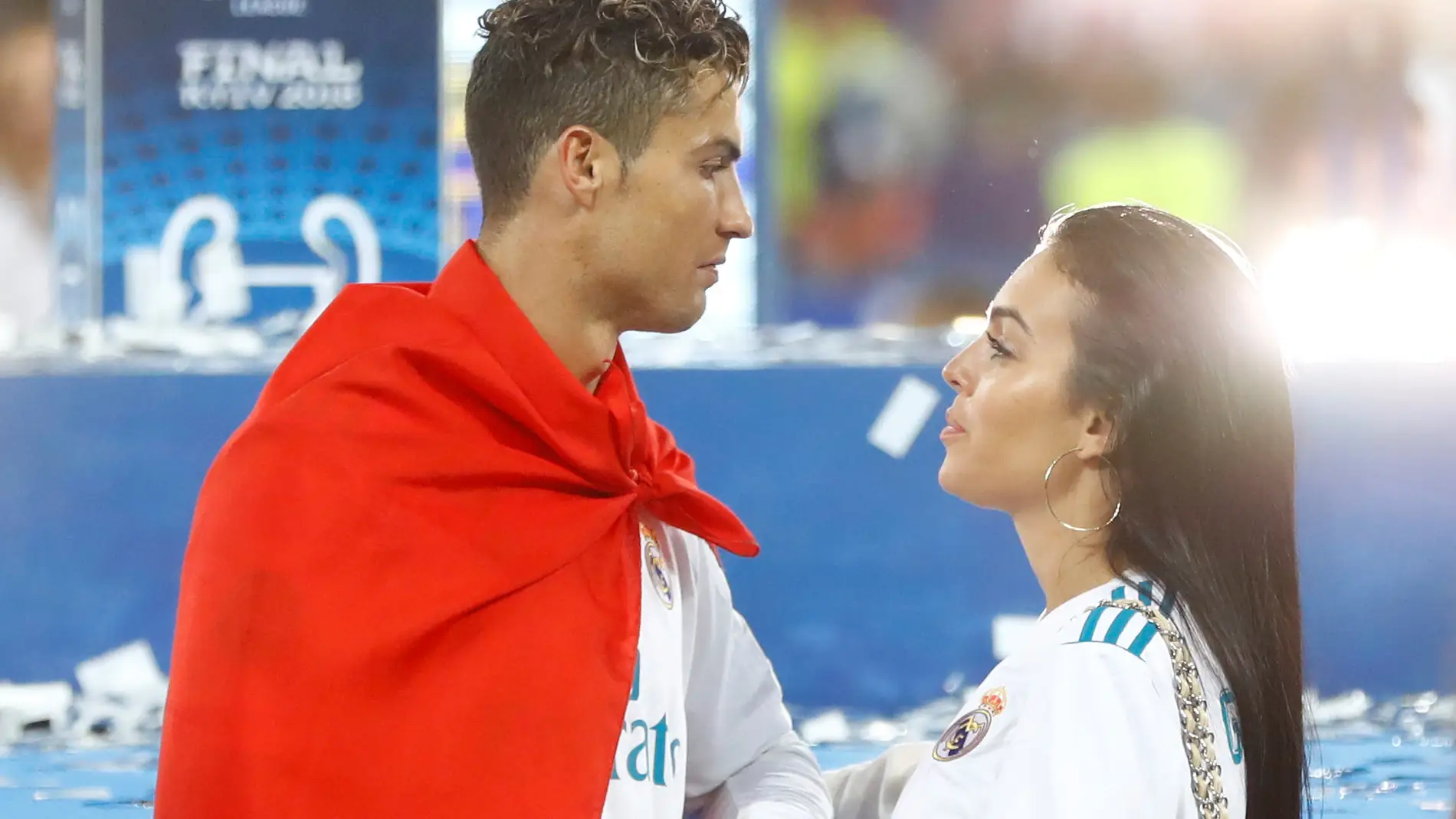 Cristiano Ronaldo y Georgina Rodríguez tras ganar el Real Madrid la final de la Champions League 