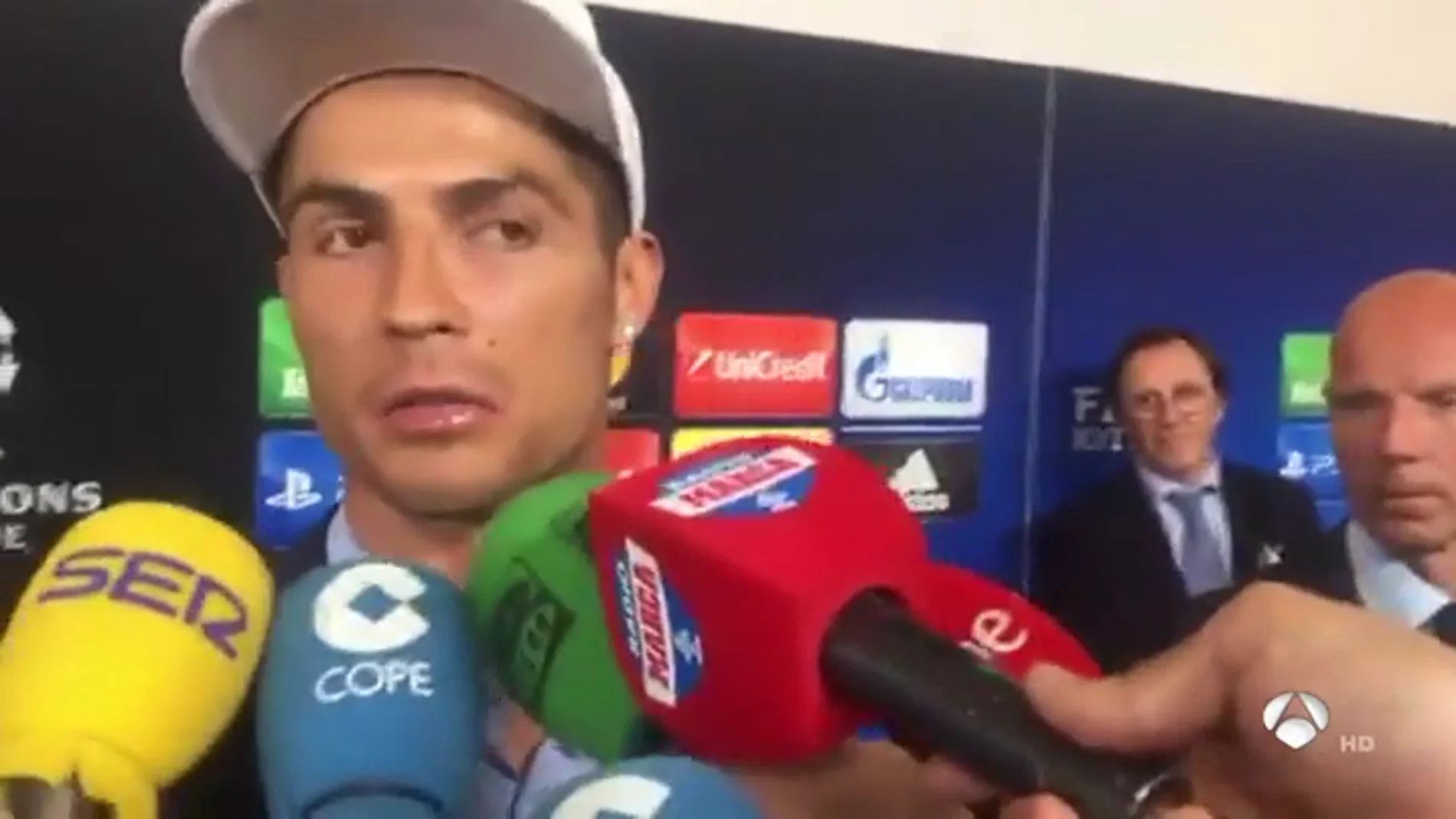 El palo de Cristiano a Florentino Pérez: " No tengo nada que hablar con él, saludo como un buen profesional que soy"