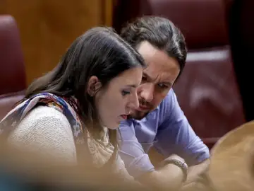 Irene Montero y Pablo Iglesias en el Congreso de los Diputados Irene Montero y Pablo Iglesias en el Congreso de los Diputados