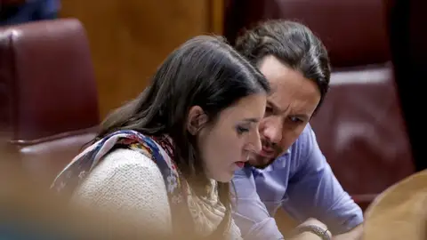 Irene Montero y Pablo Iglesias en el Congreso de los Diputados Irene Montero y Pablo Iglesias en el Congreso de los Diputados