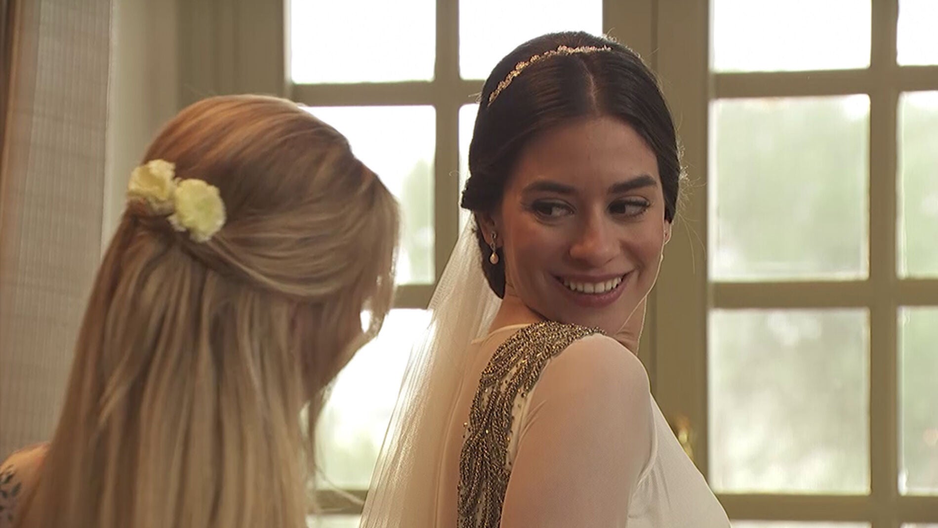  Isaac y Elsa se preparan para el 'S&iacute;, quiero'