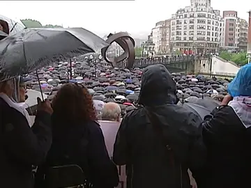 Concentración convocada por las organizaciones de pensionistas para reivindicar unas pensiones públicas dignaS Concentración convocada por las organizaciones de pensionistas para reivindicar unas pensiones públicas dignaS