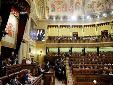Vista general del Congreso durante una intervención de Pedro Sánchez Vista general del Congreso durante una intervención de Pedro Sánchez