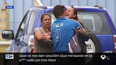 Una vecina de Tui que perdió su casa, en medio de un ataque de nervios: 