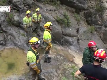 Fallece un hombre de 60 años tras precipitarse por un barranco en Llucena