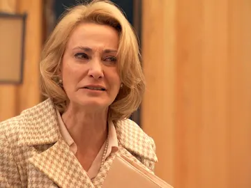 Matilde sufre una crisis de ansiedad al ver a Ernesto: "Voy a ocupar toda mi vida en hundirte" Matilde sufre una crisis de ansiedad al ver a Ernesto: "Voy a ocupar toda mi vida en hundirte"