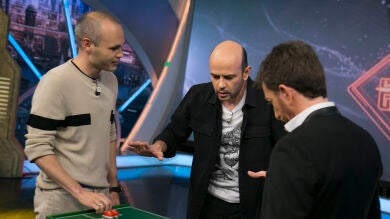 El partido mágico de Jandro, Andrés Iniesta y Pablo Motos en 'El Hormiguero 3.0'