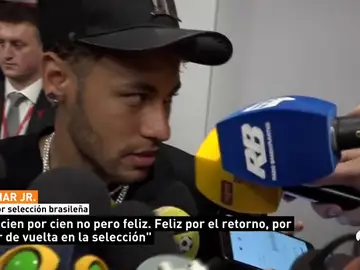 <p>Neymar: "Aún no estoy al cien por cien, pero estoy feliz"</p> <p>Neymar: "Aún no estoy al cien por cien, pero estoy feliz"</p>