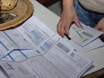 <p>Canarias y Baleares son las comunidades con más familias vulnerables económicamente</p> <p>Canarias y Baleares son las comunidades con más familias vulnerables económicamente</p>