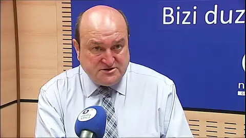 <p>El PNV, sobre la postura del PP ante los PGE: "La revancha en política no es buena herramienta"</p> <p>El PNV, sobre la postura del PP ante los PGE: "La revancha en política no es buena herramienta"</p>
