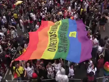 <p>Sao Paulo celebra el Orgullo LGBT y manda un recado político en año electoral</p> <p>Sao Paulo celebra el Orgullo LGBT y manda un recado político en año electoral</p>