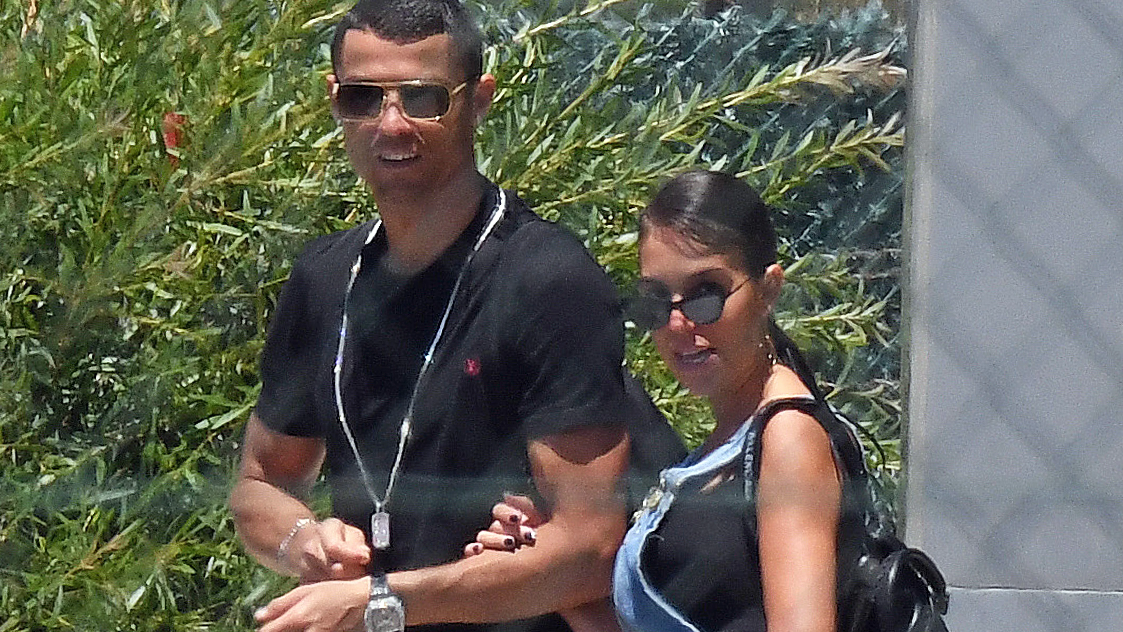 Georgina Rodríguez y Cristiano Ronaldo Georgina Rodríguez y Cristiano Ronaldo