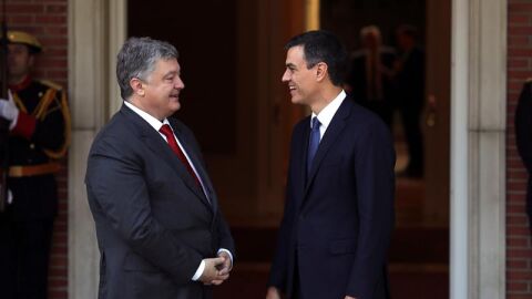 Pedro Sánchez recibe al presidente de Ucrania