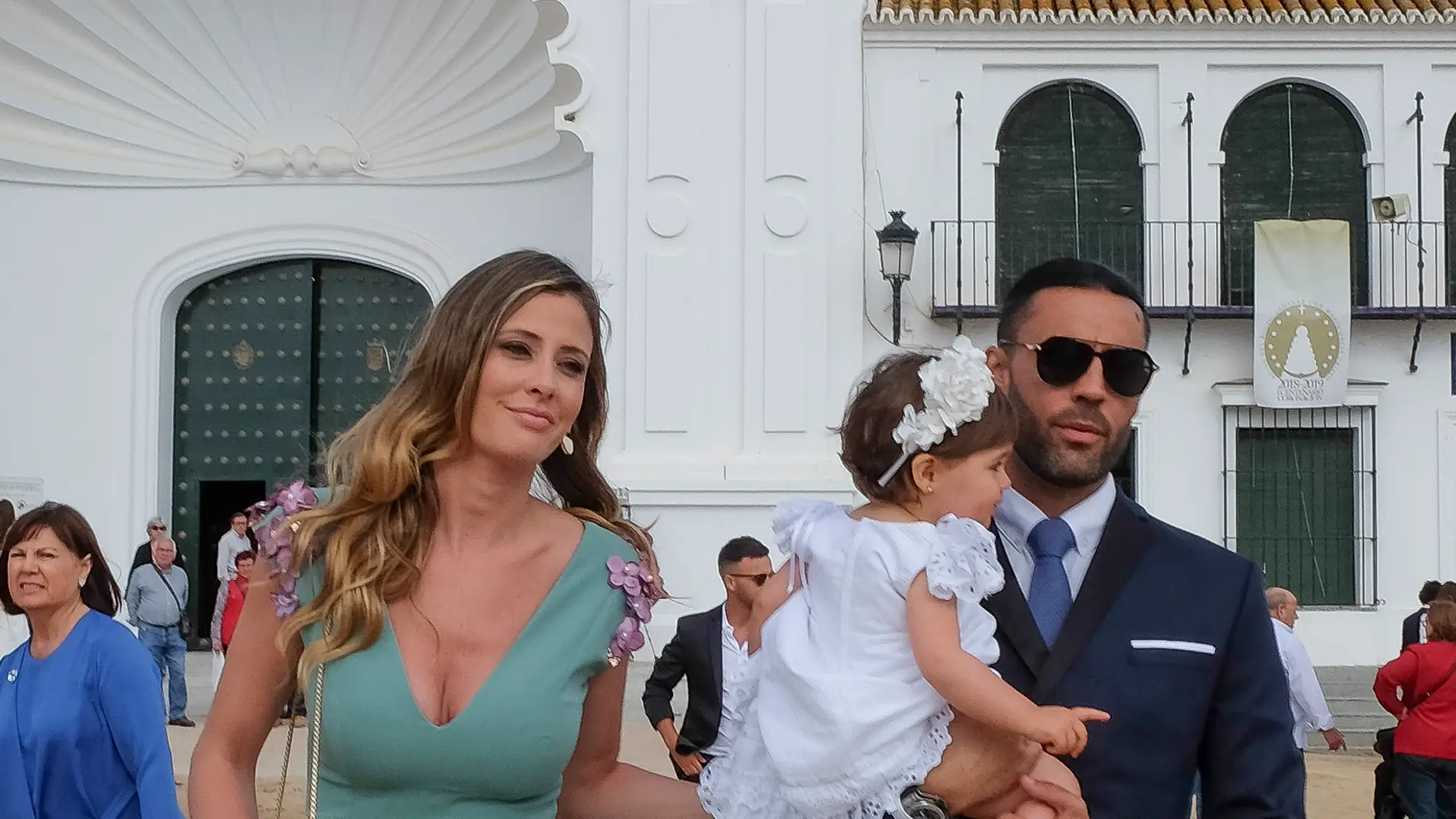 El bautizo de la hija de Elisabeth Reyes y Sergio Sánchez en El Rocío