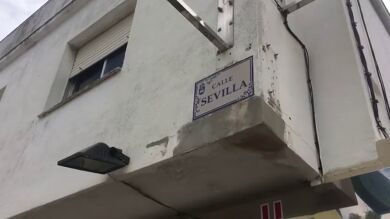 <p>La Policía investiga un tiroteo con un herido en La Línea de la Concepción</p>