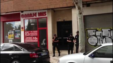 <p>La Policía investiga la muerte violenta de una mujer en su vivienda en Albacete</p>