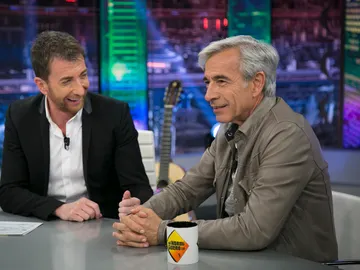 El juego de Imanol Arias y Pablo Motos en 'El Hormiguero 3.0' para ver "cómo ha cambiado todo con el tiempo" El juego de Imanol Arias y Pablo Motos en 'El Hormiguero 3.0' para ver "cómo ha cambiado todo con el tiempo"