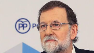 <p>Mariano Rajoy anuncia que deja la presidencia del Partido Popular: 