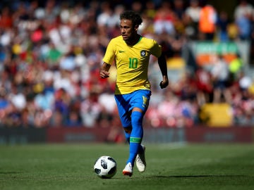 Neymar, con la selección brasileña