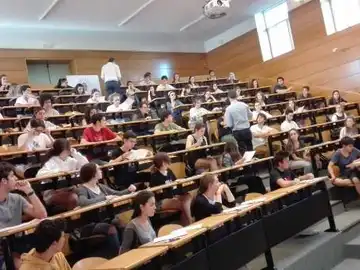 Examen de acceso a la Universidad Examen de acceso a la Universidad