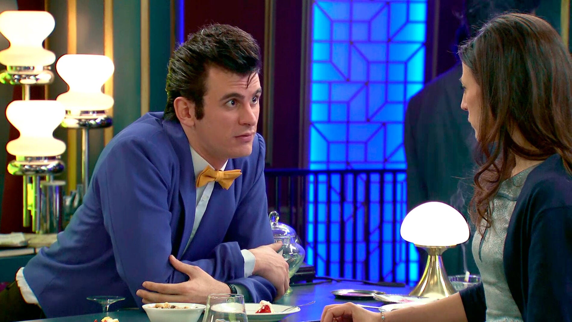 Carvajal encandila a Llanos y tontea con Trini