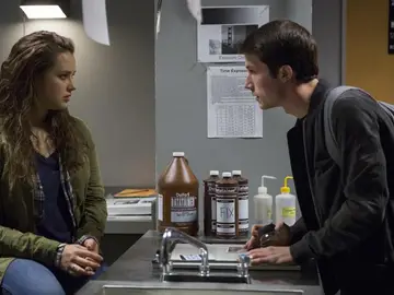 'Por 13 Razones' 'Por 13 Razones'