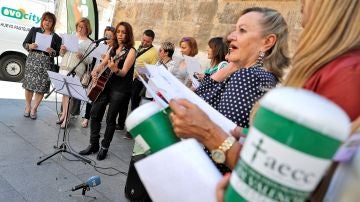 La Asociación Española contra el Cáncer celebra un acto de apoyo a pacientes 