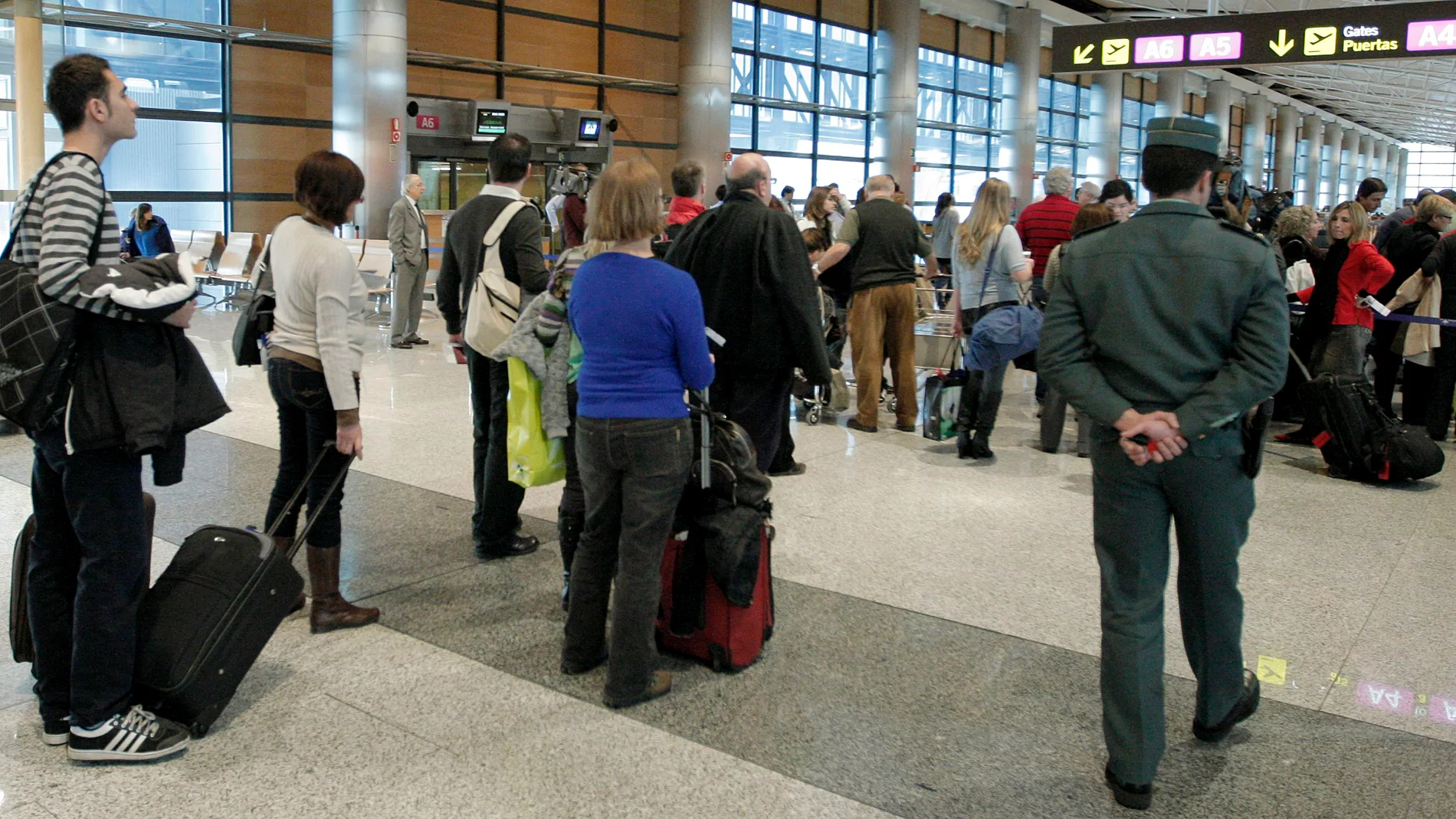 Controles de seguridad en el aeropuerto de Barajas Controles de seguridad en el aeropuerto de Barajas