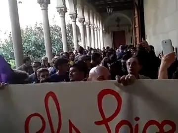 Arran, CUP y sindicatos de estudiantes boicotean un acto de la SCC en la Universidad de Barcelona Arran, CUP y sindicatos de estudiantes boicotean un acto de la SCC en la Universidad de Barcelona