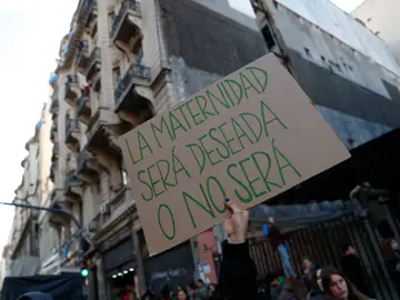 Miles de personas festejan la aprobación de la despenalización del aborto Miles de personas festejan la aprobación de la despenalización del aborto