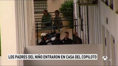 Detenidos los padres del niño de nueve años que murió arrollado por una lancha en Algeciras por amenazar a la familia del copiloto