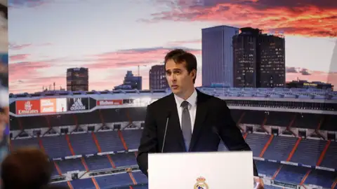 Julen Lopetegui, presentado como nuevo entrenador del Real Madrid Julen Lopetegui, presentado como nuevo entrenador del Real Madrid