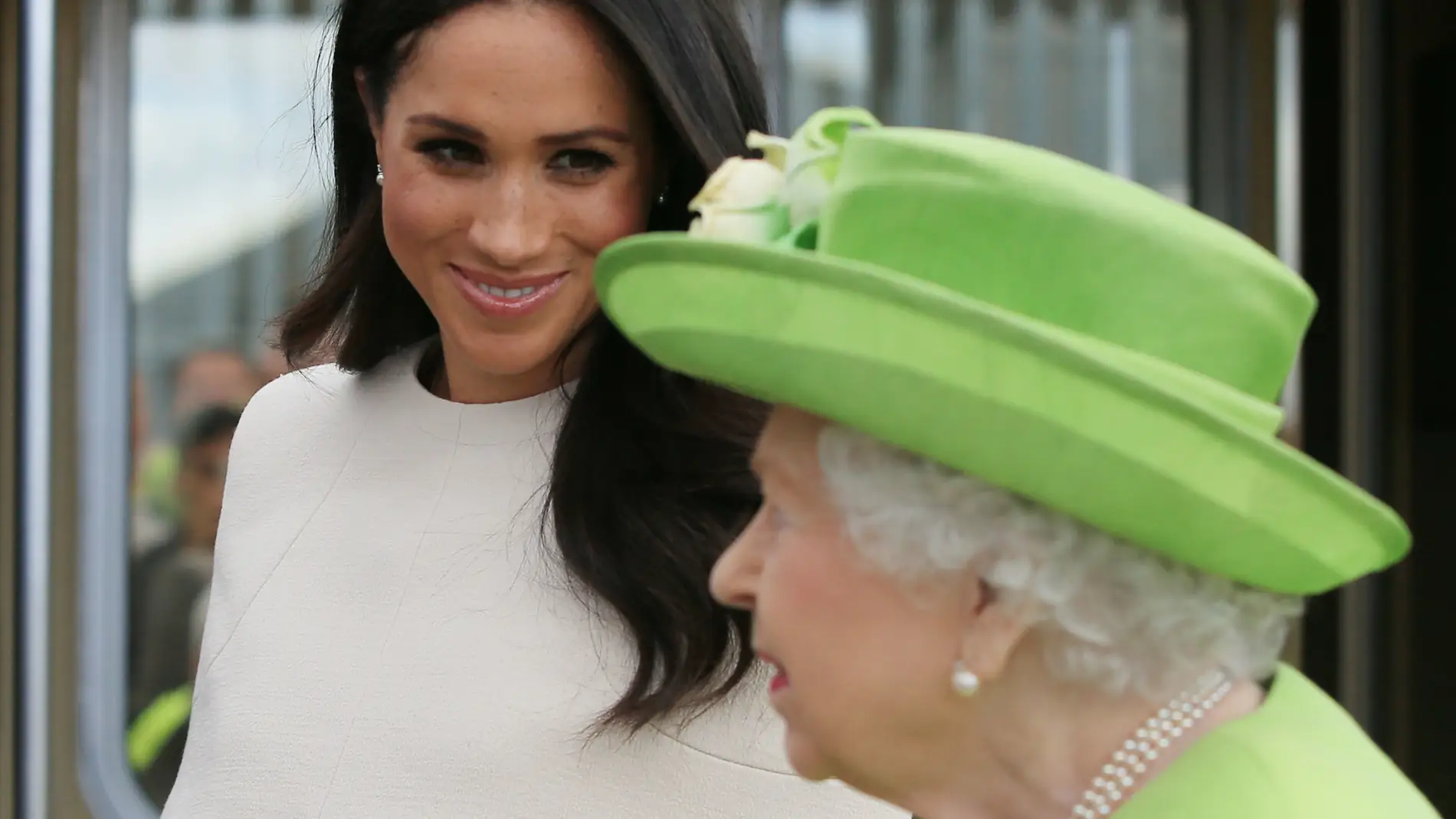 Meghan Markle y la reina Isabel II