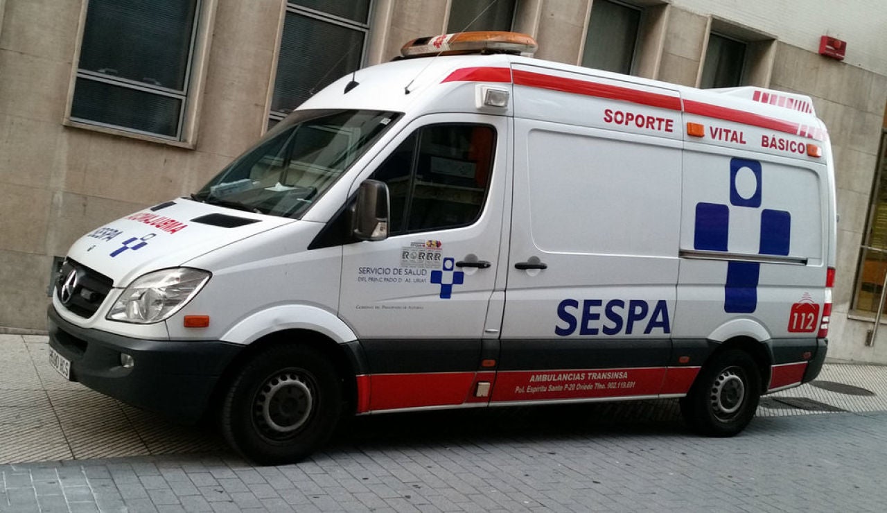Una ambulancia de Asturias