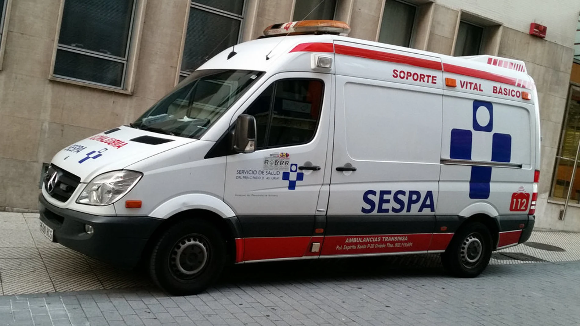 Una ambulancia de Asturias Una ambulancia de Asturias