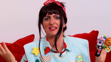 Silvia Abril se convierte en la niñera de Eva González durante su entrevista en ‘La noche de Rober’