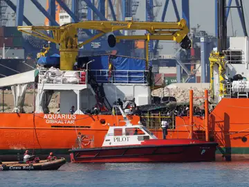 El barco Aquarius en Valencia El barco Aquarius en Valencia