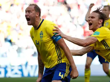 Andreas Granqvist celebra su gol ante Corea del Sur Andreas Granqvist celebra su gol ante Corea del Sur