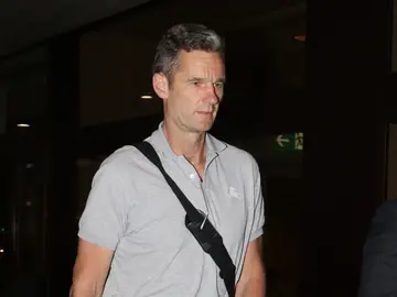 Noticias 1 Antena 3 (18-06-18) Iñaki Urdangarin ingresa en la cárcel de Brieva, en Ávila Noticias 1 Antena 3 (18-06-18) Iñaki Urdangarin ingresa en la cárcel de Brieva, en Ávila