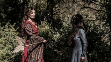 Aledis se topa con Francesca, la madre de Arnau 